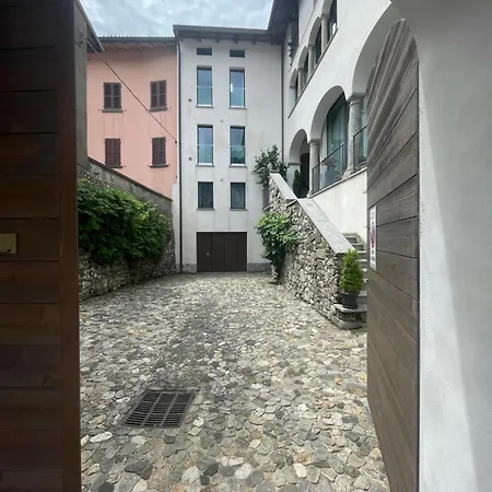 Casa P * Malgrate